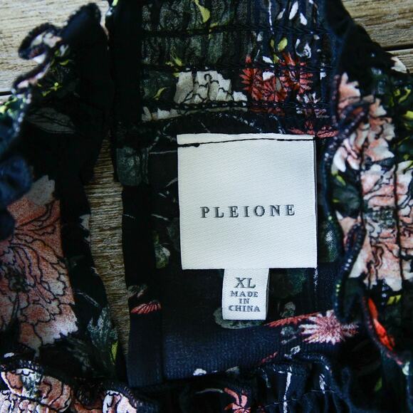 PLEIONE FLORAL PRINT SMOCKED NECK Prairie DRESS size XL - Picture 4 of 5